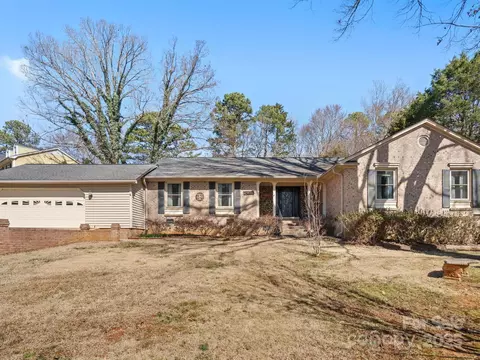 3142 Wimbledon Ln, Rock Hill, SC 29732