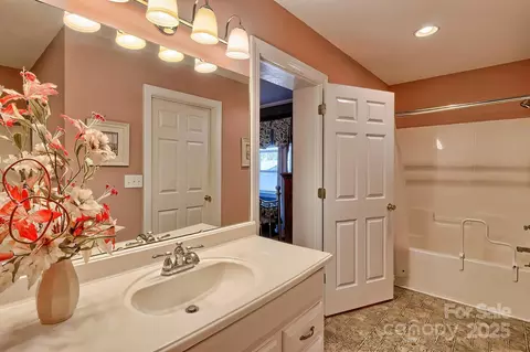 321 E Sewell St, Pageland, SC 29728 photo 11