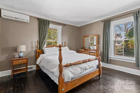 Bedroom - 34 Broadway Ave, Tryon, NC 28782 photo 1 of 6