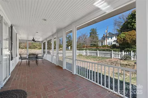 Exterior - 34 Broadway Ave, Tryon, NC 28782 photo 2 of 10
