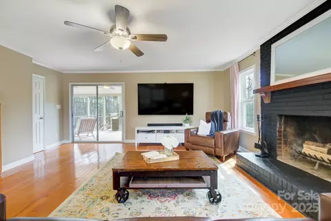 Living - 1426 Crescent St, Monroe, NC 28112 photo 4 of 4