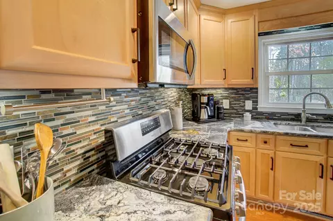 Kitchen - 1426 Crescent St, Monroe, NC 28112 photo 6 of 6