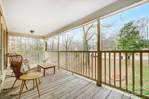 Exterior - 1426 Crescent St, Monroe, NC 28112 photo 5 of 14