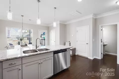 136 Kingston Dr, Locust, NC 28097 photo 7