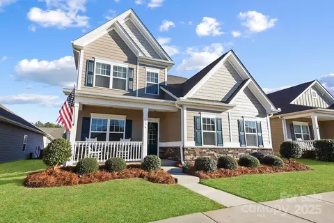 136 Kingston Dr, Locust, NC 28097