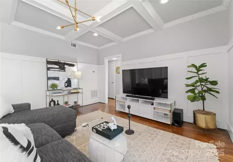 843 Ideal 10 Way #10, Charlotte, NC 28203