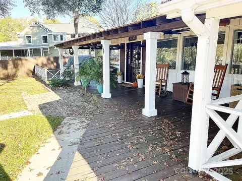 5565 Riverfront Rd, Clover, SC 29710