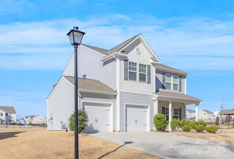 2002 Beacon 51 Ave #51, Monroe, NC 28110 photo 2