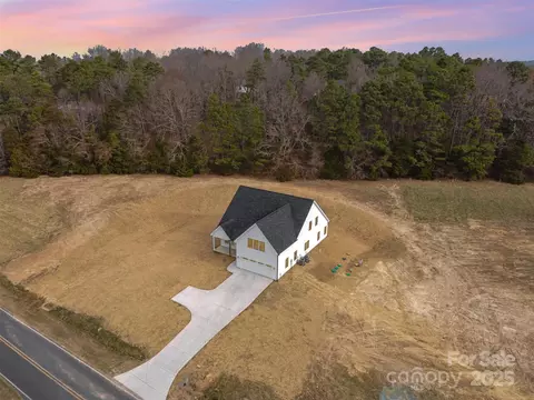 2095 Tite Rd, Stanfield, NC 28163
