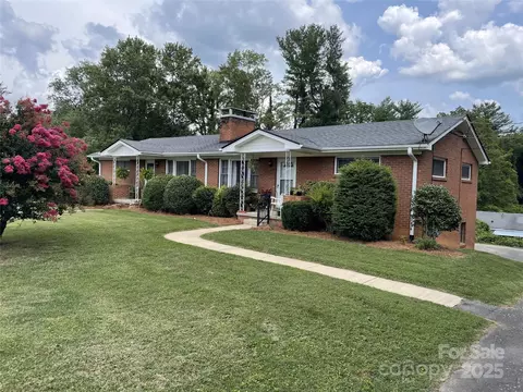 114116 Arco Rd, Asheville, NC 28805