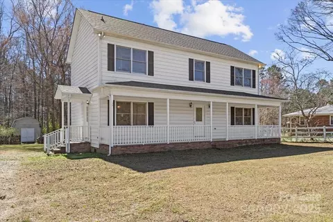 5902 Mt Holly Huntersville Rd, Charlotte, NC 28216