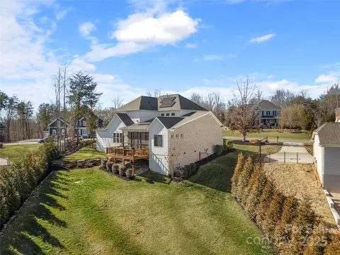 182 Walking Horse Trl, Davidson, NC 28036 photo 2