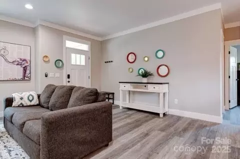 Living - 122 Cascade Ridge Rd, Fairview, NC 28730 photo 1 of 2
