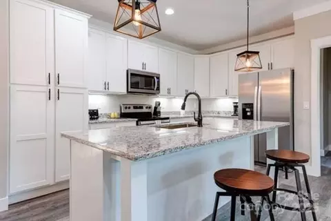 Kitchen - 122 Cascade Ridge Rd, Fairview, NC 28730 photo 3 of 4
