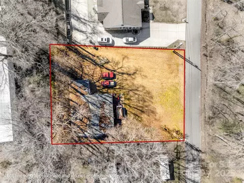 55 Porter Nw St NW, Concord, NC 28027
