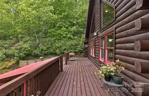 1071 Buffalo Creek Rd, Lake Lure, NC 28746