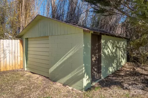 204 S Johnson St, Brevard, NC 28712 photo 42