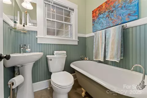 204 S Johnson St, Brevard, NC 28712 photo 31