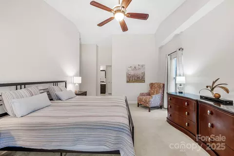 16614 Amberside E Rd E, Cornelius, NC 28031 photo 10