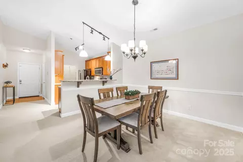 16614 Amberside E Rd E, Cornelius, NC 28031 photo 5