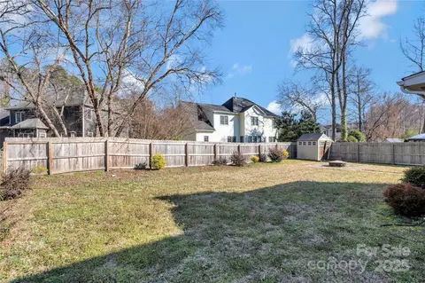 Exterior - 8430 Forest Shadow Cir, Cornelius, NC 28031 photo 8 of 10