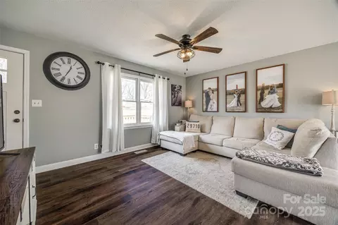 Living - 307 Walnut St, Clover, SC 29710 photo 3 of 3