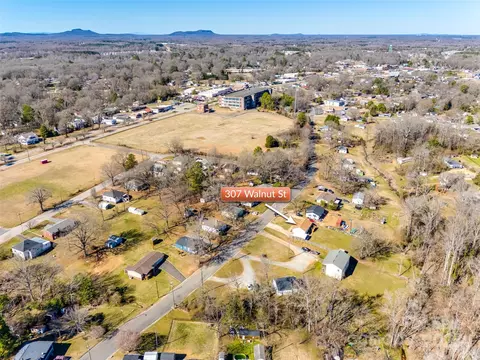 View/Area - 307 Walnut St, Clover, SC 29710 photo 1 of 1