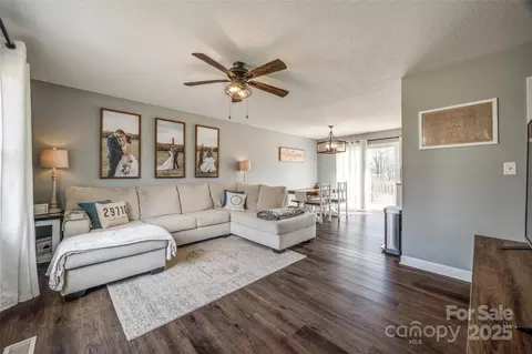 Living - 307 Walnut St, Clover, SC 29710 photo 1 of 3