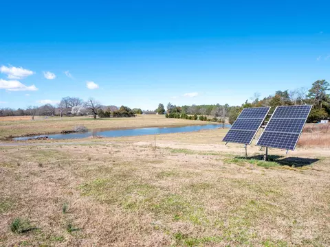 214 Currence Rd, Clover, SC 29710 photo 9