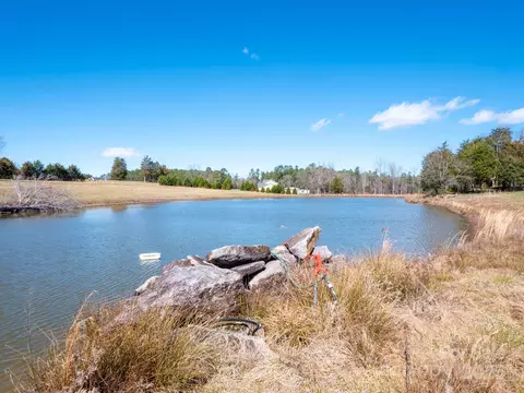 214 Currence Rd, Clover, SC 29710 photo 7