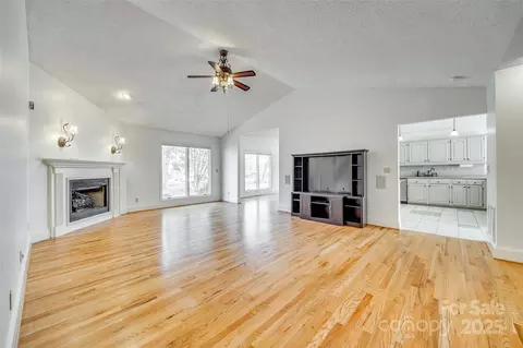 10033 Bora Bora Dr, Tega Cay, SC 29708 photo 2