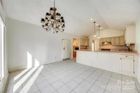 10033 Bora Bora Dr, Tega Cay, SC 29708 photo 9