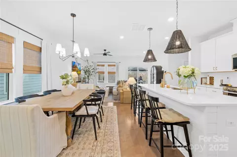 3512 Auburn Curb Rd, Charlotte, NC 28217