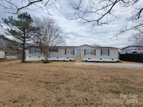 1170 Meadowcreek Dr, China Grove, NC 28023