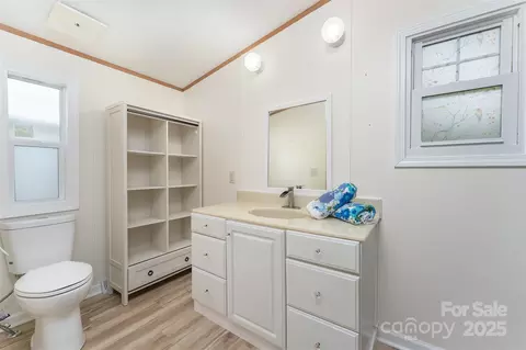 Bath - 843 Deep Gap Loop Rd, Flat Rock, NC 28731 photo 1 of 3