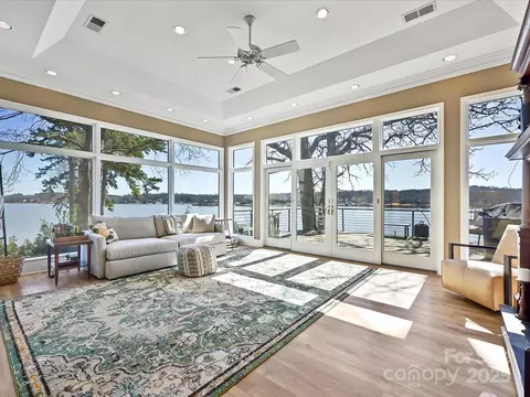 3030 Point Clear Dr, Tega Cay, SC 29708