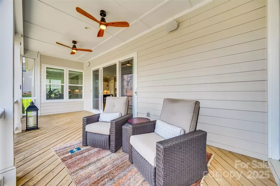 Exterior - 17927 Culross Ln, Charlotte, NC 28278 photo 4 of 9