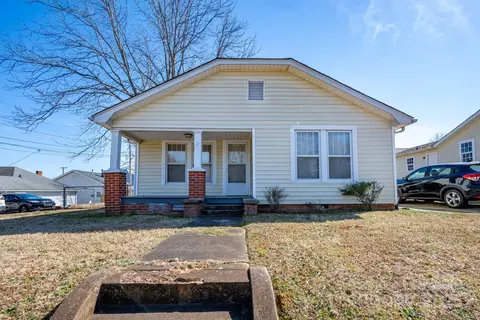 13 Brookwood Avenue Northwest #13, Concord, NC 28025