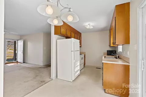 Other - 2107 Summerfield Cir, Conover, NC 28613 photo 3 of 7