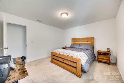 1076 Westminster Dr, Lancaster, SC 29720 photo 12