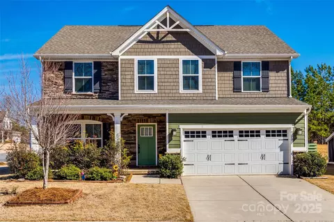 10379 Black Locust Ln, Charlotte, NC 28215