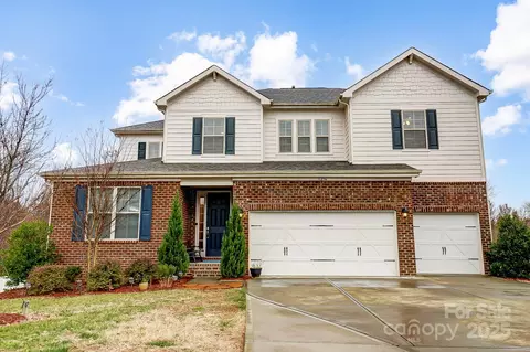 11296 Serenity Farm Dr, Midland, NC 28107