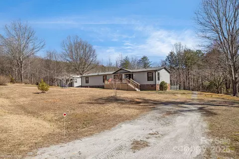 910 Elliott Rd, Rutherfordton, NC 28139