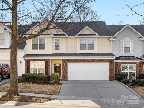 3465 Caldwell Ridge Pkwy, Charlotte, NC 28213