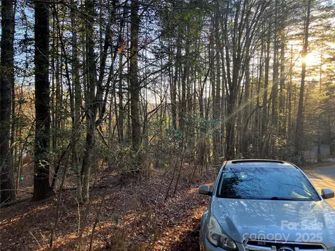 89 Arbor Ln, Pisgah Forest, NC 28768