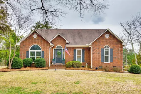 2745 Bonnybrook Cir, Rock Hill, SC 29732