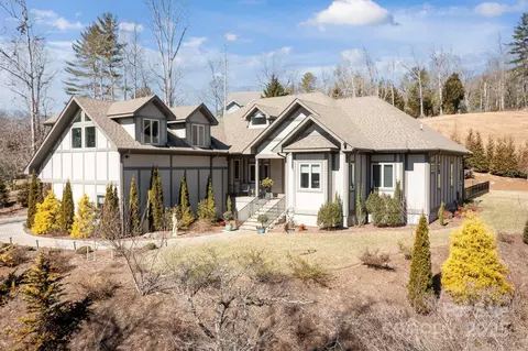 22 Keswick Dr, Asheville, NC 28803