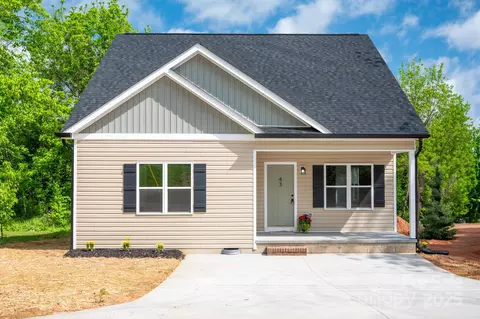 43 Robbins Cir, Lexington, NC 27292