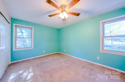 2081 Us 70 E, Marion, NC 28752 photo 14