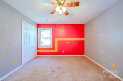 2081 Us 70 E, Marion, NC 28752 photo 18